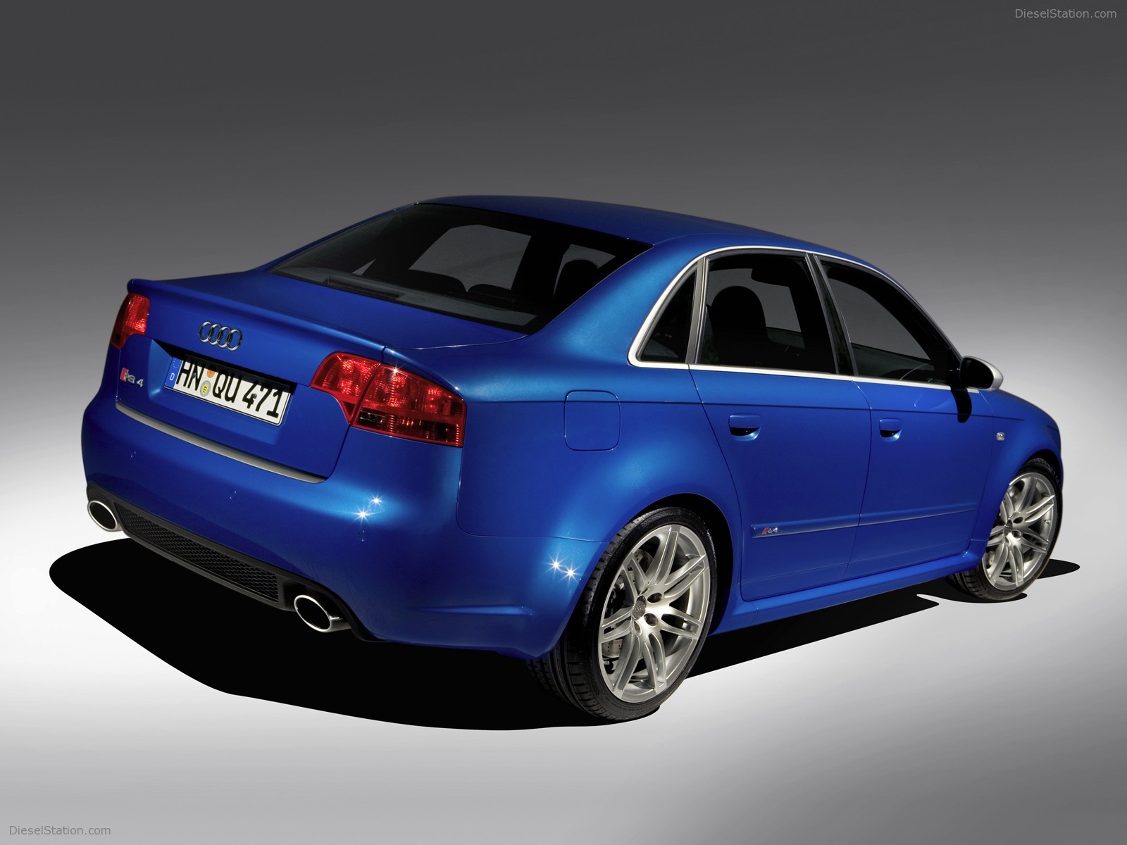 Audi RS4 (2005)